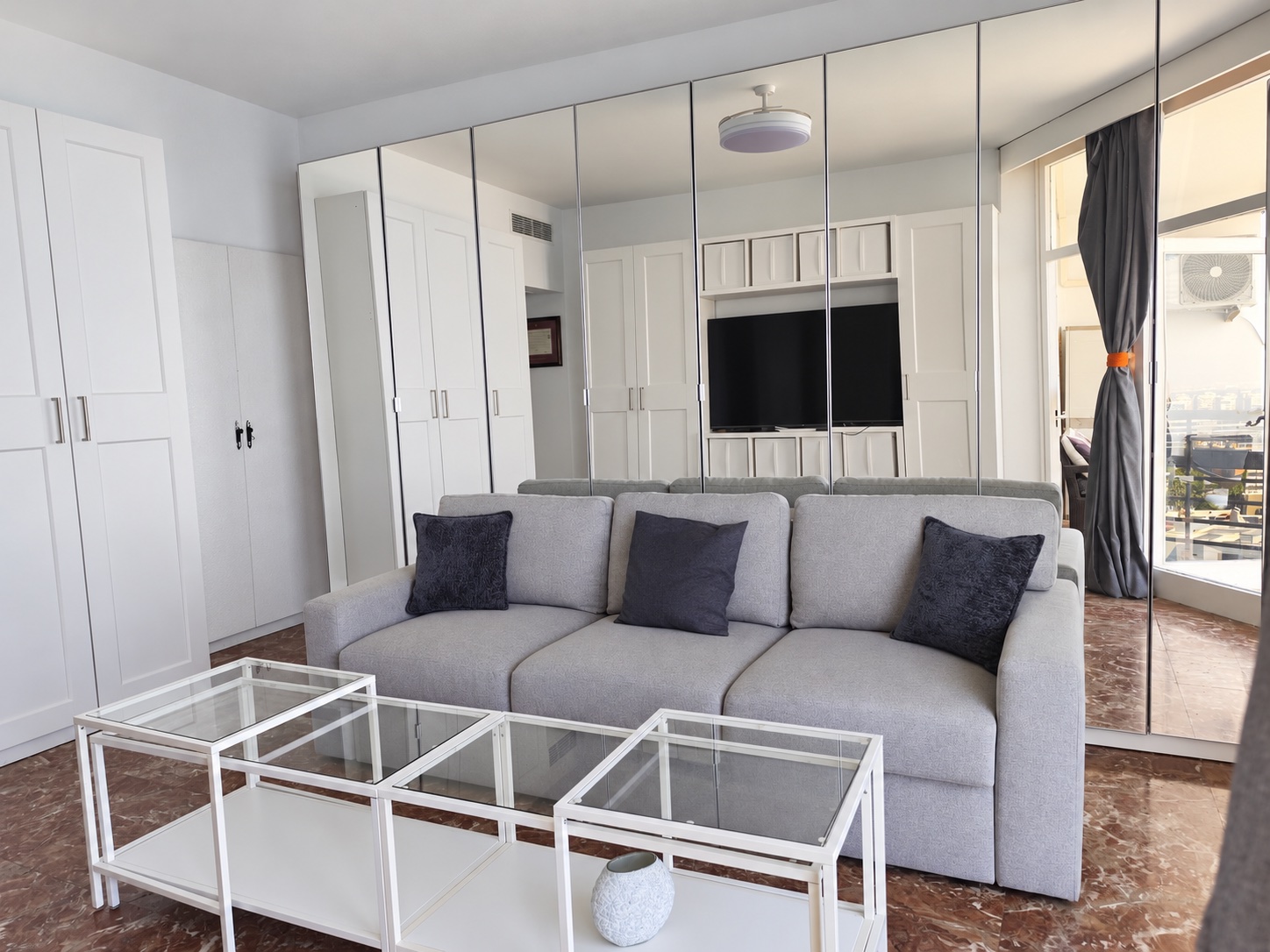 Living room 2